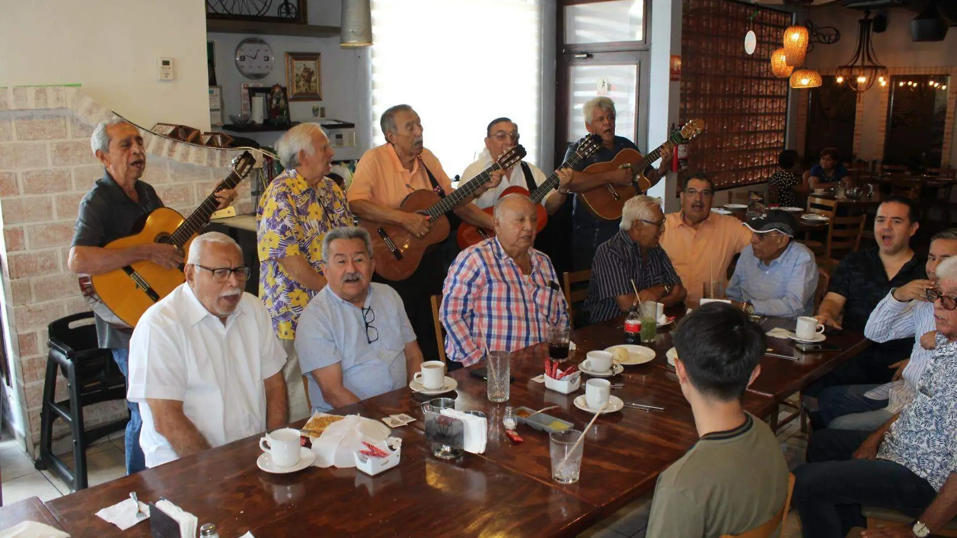 Mi familia y amigos son lo más hermoso: la última entrevista de don Paulino Lomas